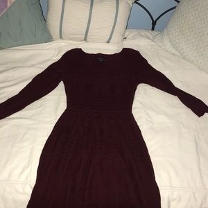 Maroon long sleeves dress
